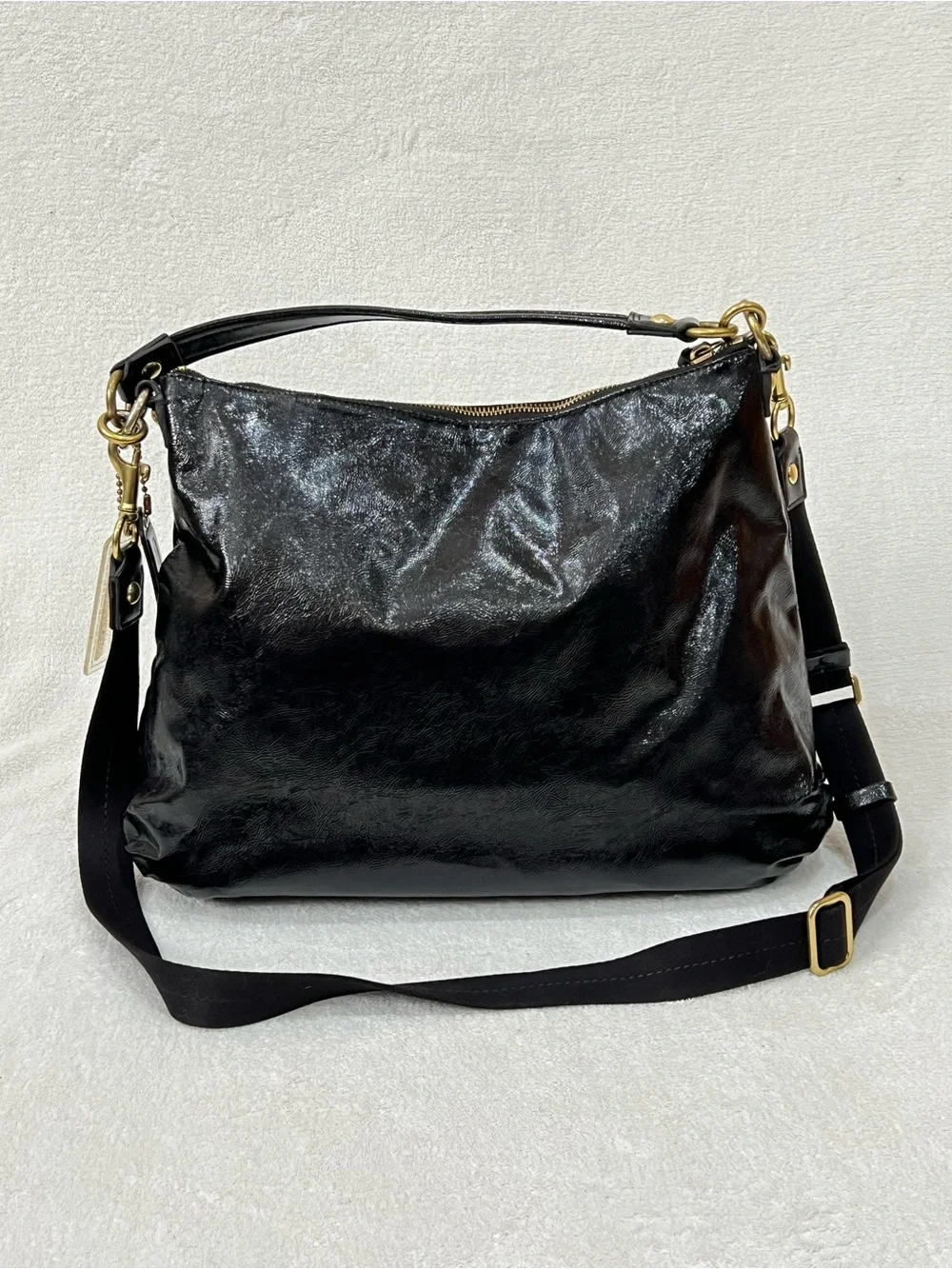COACH Poppy Daisy Liquid Glass Hobo Black Patent Leather Bag No. M1276-F20103